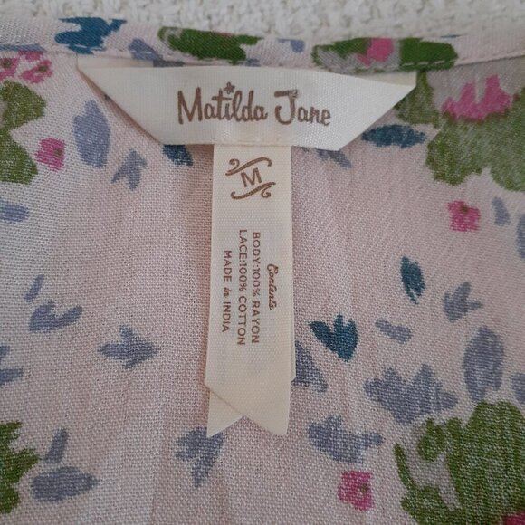 Matilda Jane Women's Size M Pink Floral Like A Lady Bohemian Crochet Tunic Top - Picture 7 of 12